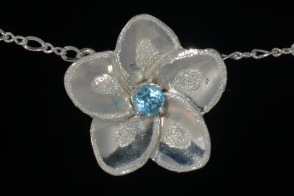 Large plumeria component