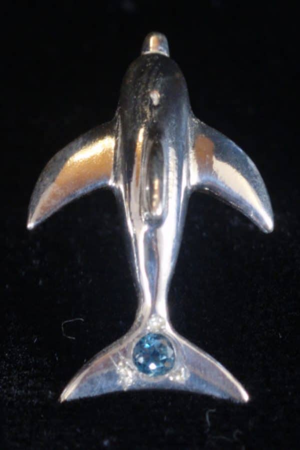 Nai'a Pendant with Blue Topaz